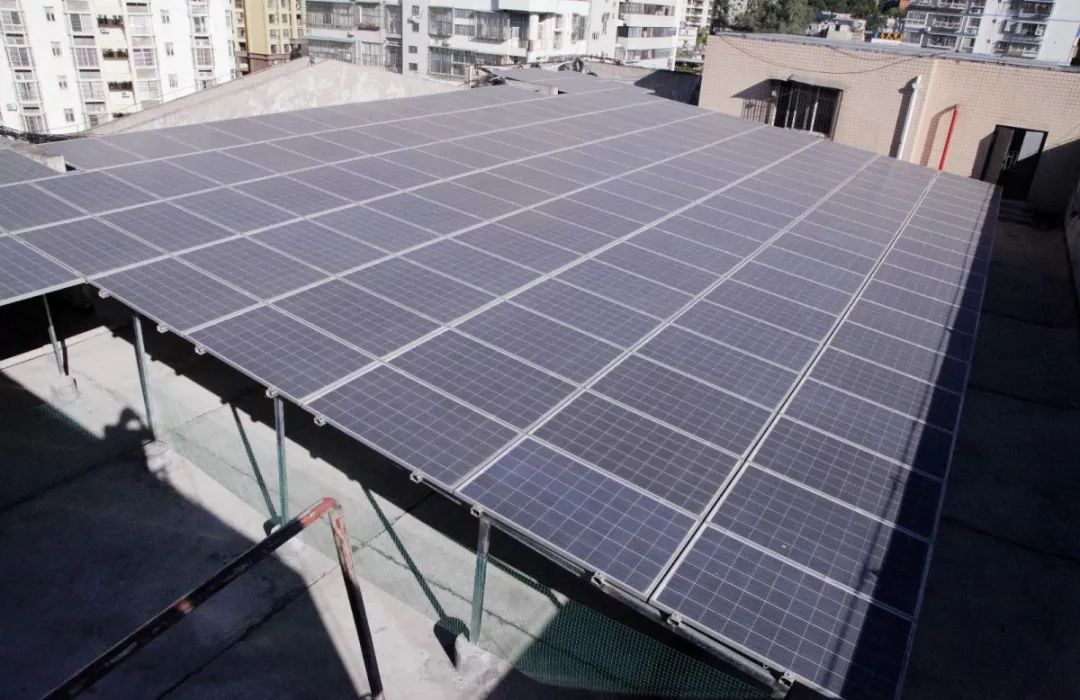 屋頂上的太陽 光伏發電邁向千家萬戶